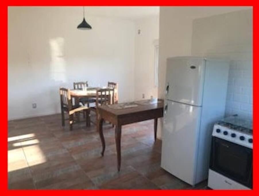 Comoda Casa Con Jardin En Colonia Del Sacramento Esterno foto